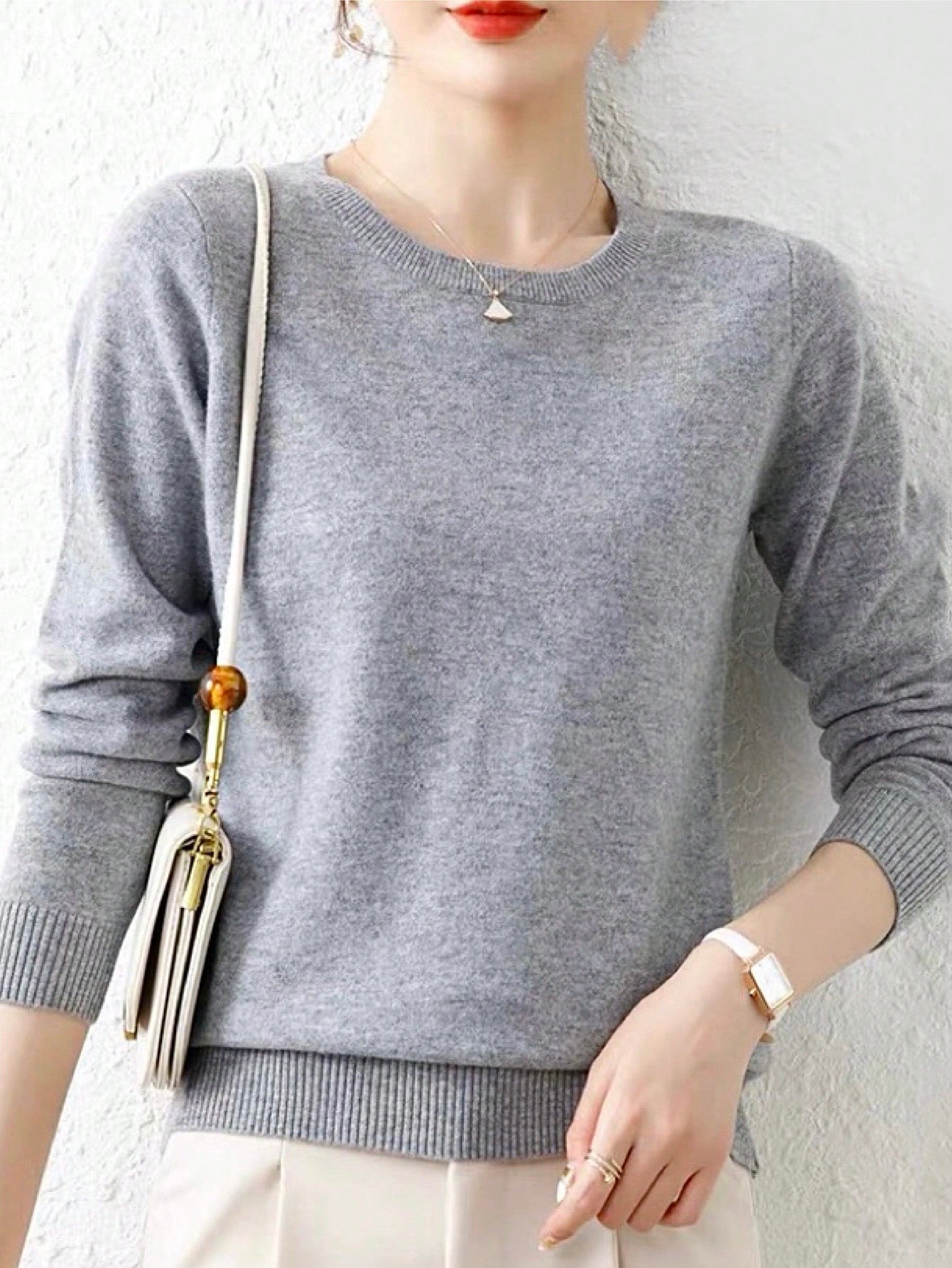 Essnce Thick Solid Color Round Neck Soft Warm Pullover Sweater